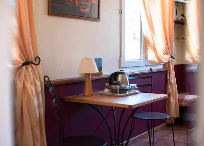 Chambres A La Table Du Cure
